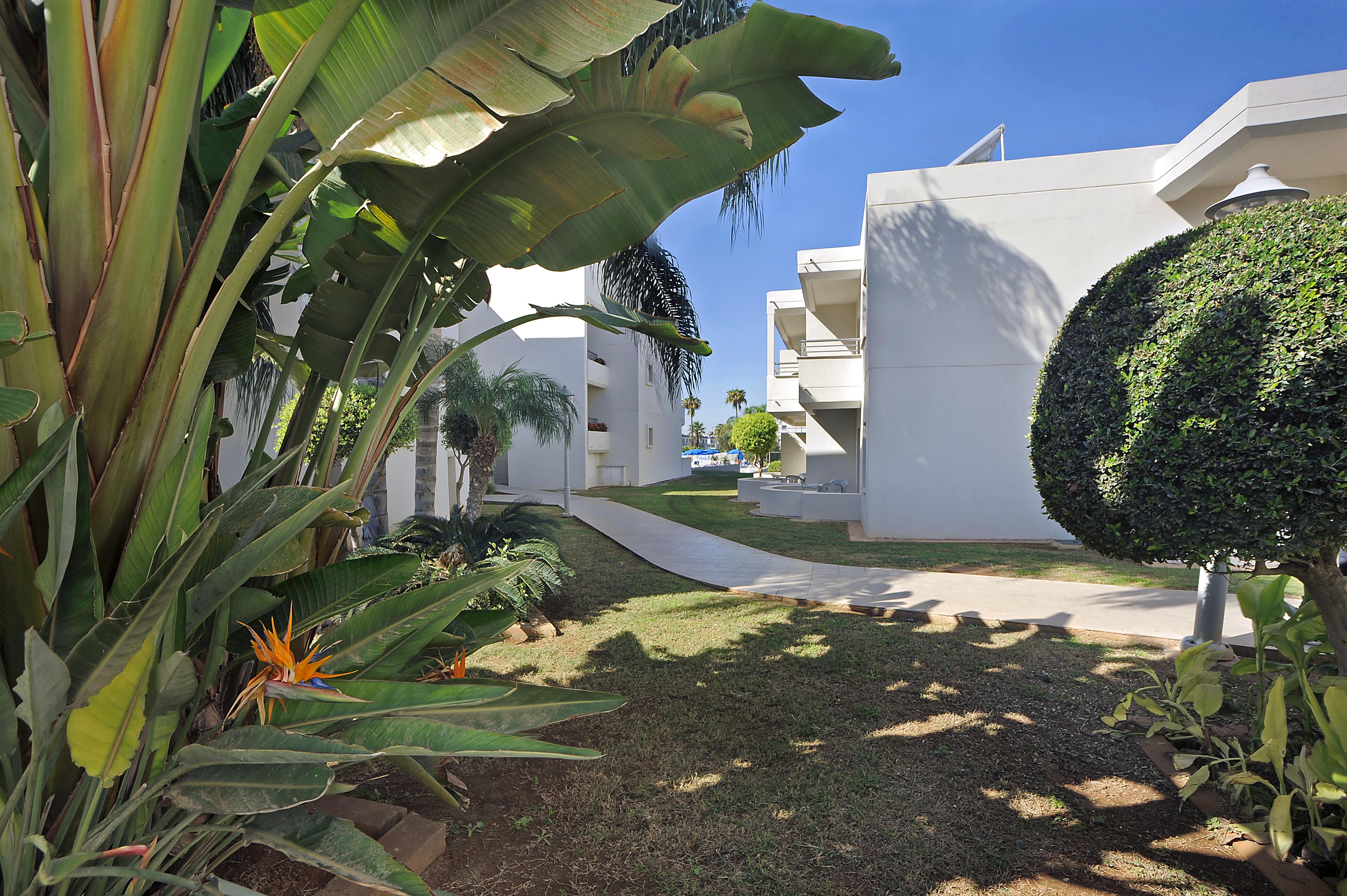 Euronapa Hotel Apartments ไอยานาปา ภายนอก รูปภาพ
