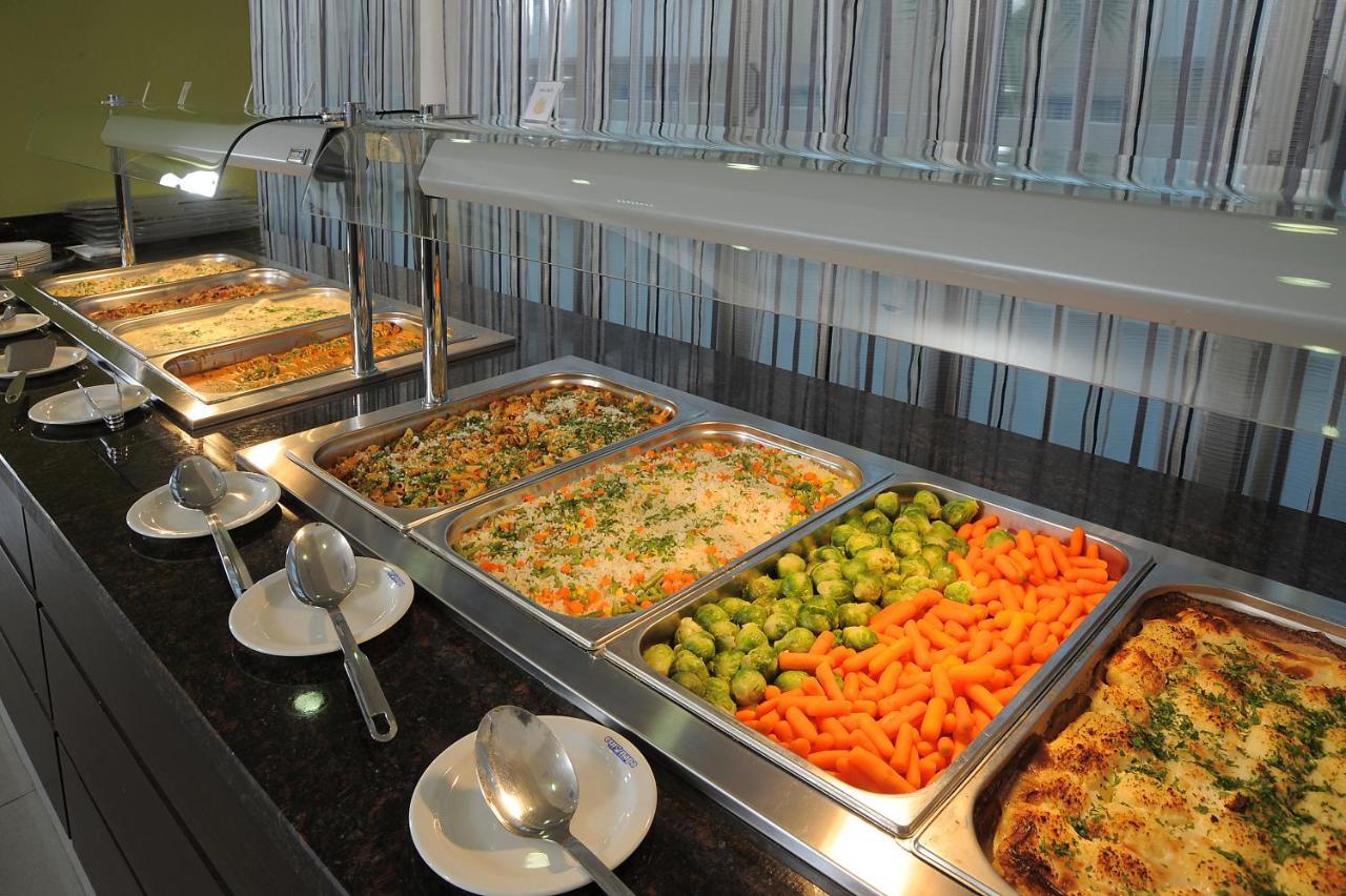 Euronapa Hotel Apartments ไอยานาปา ภายนอก รูปภาพ