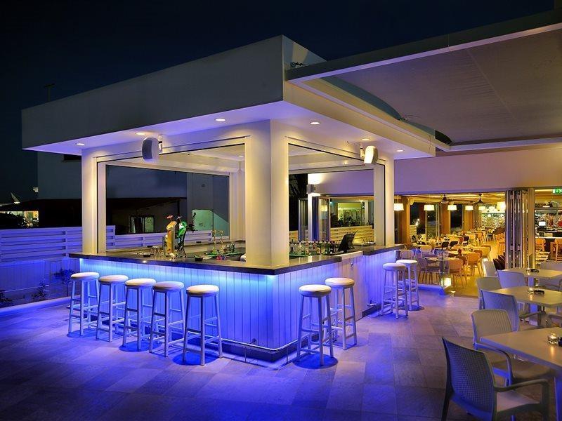 Euronapa Hotel Apartments ไอยานาปา ภายนอก รูปภาพ